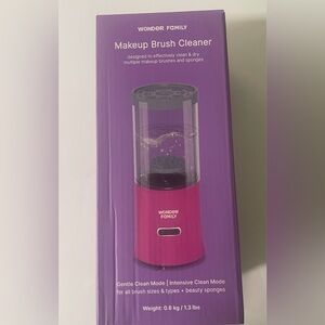 Makeup Brush Cleaner